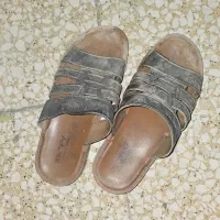 صندل در حد نو