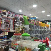 فروش مغازه 80۰ متری در شهرک گلها