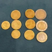 سکه سنت و یورو|کلکسیون سکه، تمبر، اسکناس|اندیشه, اندیشه فاز ۱|دیوار