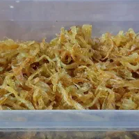 پیاز سرخ شده اماده باعمیشه۸۰۰ تومن