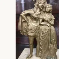 مجسمه قدیمی