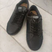 حراج تعدادی کفش در حد نو وسایل خانه حراج|حراج|اصفهان, جلالیه|دیوار