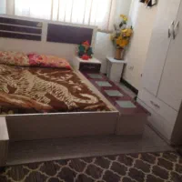تخت تخواب دو نفره با میزه ارایشی