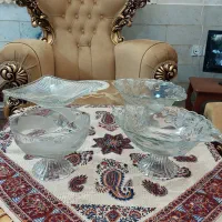 سه عدد جا میوه ای پایه دار و یک عدد ظرف آجیل