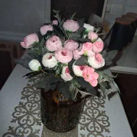 گلدان شیک باگلهای خارجی