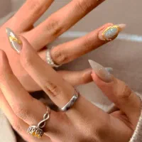 مدل کاشت ناخن و تتو بدن