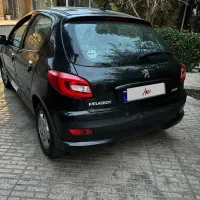 پژو پانا دنده