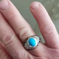 فیروزه نیشابور ،رنگ محک،پررنگ