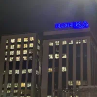 پارک اداری رونیکاپالاس همنشینی برند های موفق تهران|فروش دفتر کار، اتاق اداری، مطب|تهران, پونک|دیوار