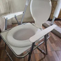 توالت فرنگی آک