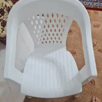 صندلی پلاستیکی