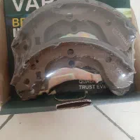 لنت ترمز عقب وارنا|قطعات یدکی و لوازم جانبی|ری, تقی آباد|دیوار