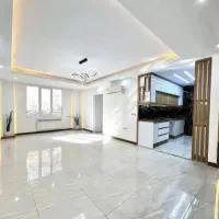 ۷۰ متر/لوکس/طبقه آخر برج