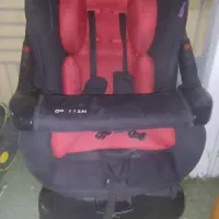 صندلی کودک در حد نو