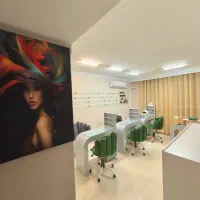اتاق ۱۴ متری برای خدمات زیبایی اجاره داده می شود|آرایشگاه و سالن‌های زیبایی|تهران, سهروردی|دیوار