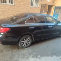 خودرو سواری لیفان 820