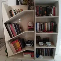 میزتحریر و کتابخانه کمد و دراور