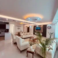 ۱۴۴ متری لوکس حزین