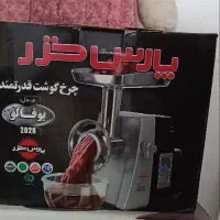 چرخ گوشت و چرخ خیاطی نو