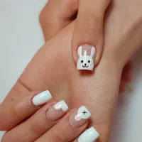 آموزش  و خدمات کاشت ناخن با قیمت باورنکردنی