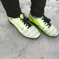 کفش ورزشی مخصوص چمن|کیف، کفش، کمربند|میاندوآب, |دیوار