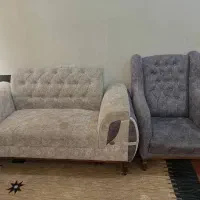 تخت و بوفه. پرده