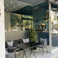 نیروی کمک باریستا و خدماتی