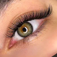 کاشت و اکستنشن مژه