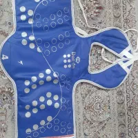 هوگو و کلاه تکواندو کاملا سالم|تجهیزات ورزشی|تهران, کیانشهر|دیوار