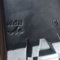 بوت امریکایی|کیف، کفش، کمربند|اصفهان, درب کوشک|دیوار