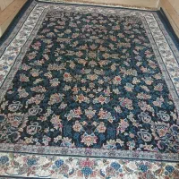 یک جفت فرش ۱۲متری درحدنو سالم مبل ۸ نفره تمیز