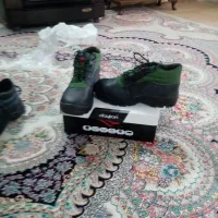 کفش کار نو 3 جفت|کیف، کفش، کمربند|نیشابور, خط کاشمر|دیوار