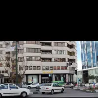 مغازه داخل برج کوهنور