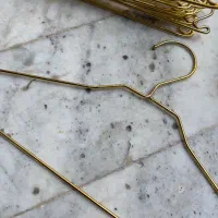 چوبکار لباس|بندرخت و رختآویز|مشهد, خاتم الانبیا|دیوار