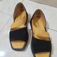 صندل برتونیکس سایز 37 در حد نو
