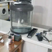 آکواریوم نیم دایره ماهیران با تمام لوازم مورد نیاز