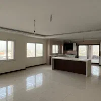 رهن آپارتمان  مسکونی اداری ۴۰۰ متری