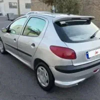 ماشین ۲۰۶ تمیز