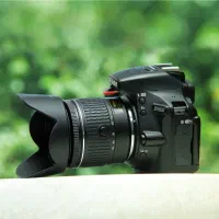 نیکون D5600 مشابه آکبند