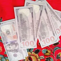 دلار تزئینی برای عروسی و جشن تولد ۴۰۰ عدد|کلکسیون سکه، تمبر، اسکناس|کرمانشاه, |دیوار