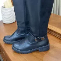 چکمه چرم و سویت