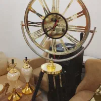 ساعت ایستاده