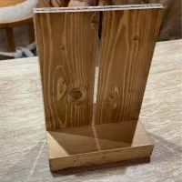 جا شمعی و نگه دارنده کتاب