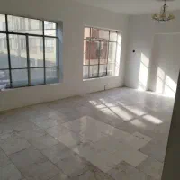 ۷۰ متر دربست تک واحدی  بالای مغازه