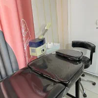 اجاره میز ناخن کار،تخت مژه کار ،کراتین کار|اجارهٔ کوتاه‌مدت دفتر کار و فضای آموزشی|کرج, کیانمهر|دیوار
