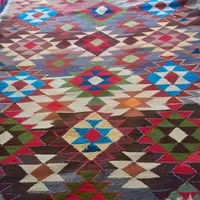 گلیم فرش ۶ متری نو با طرح و رنگ زیبا
