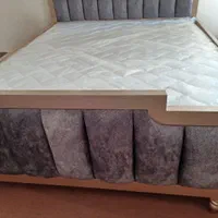 تخت خواب تشک وکنارتختی