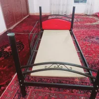 ((تخت خواب تک نفره ))