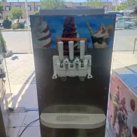 دستگاه بستنی قیفی