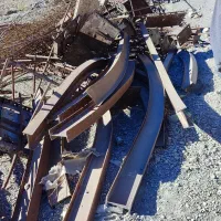 ضایعات آهن و فلزات رنگی